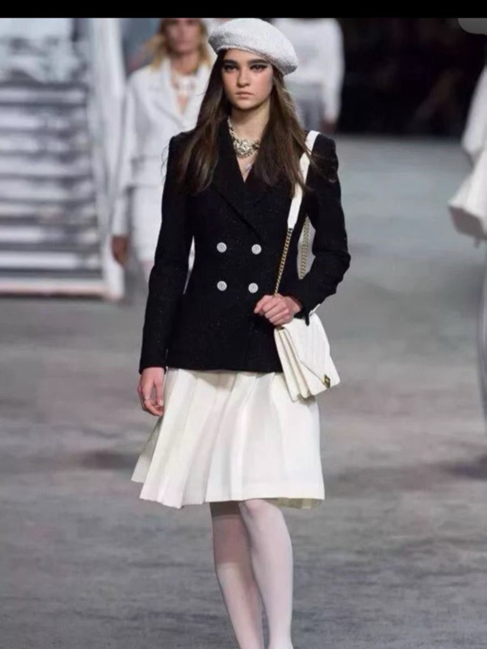Authentic CHANEL Black Double-Breasted Tweed Blazer with Silver Buttons - Picture 7 of 9